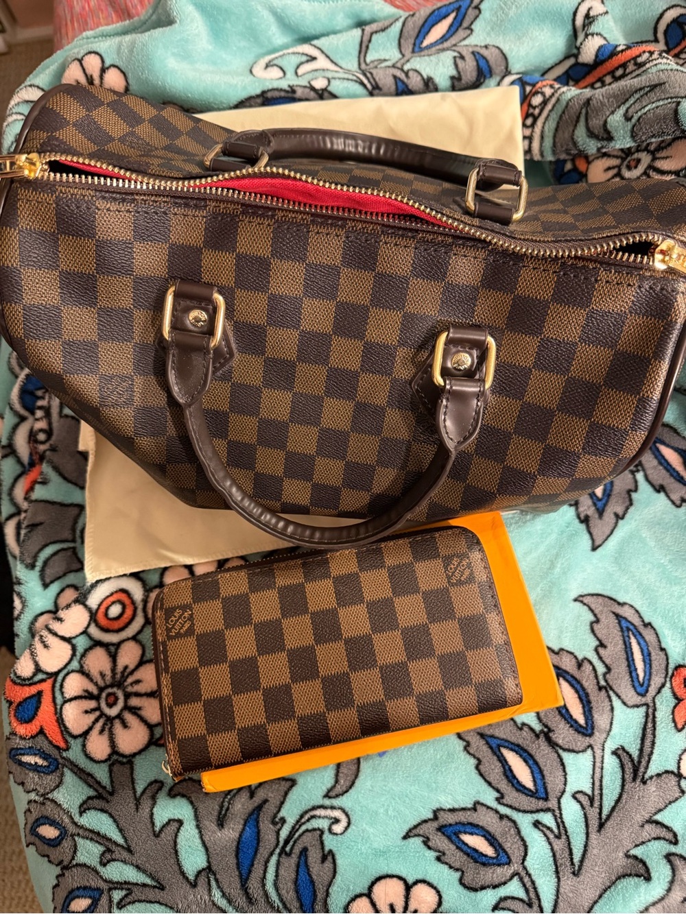 L   V  30 CM MATCHING SET